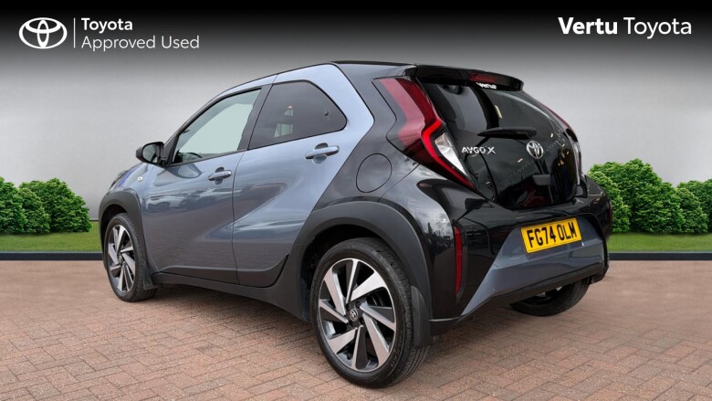 Toyota Aygo X 1.0 VVT-i Edge 5dr Petrol Hatchback